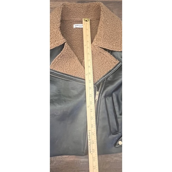 Princess Polly Size 4 Faux Leather Shearling Crop Jacket Black Edgy Moto Sherpa - Picture 8 of 13